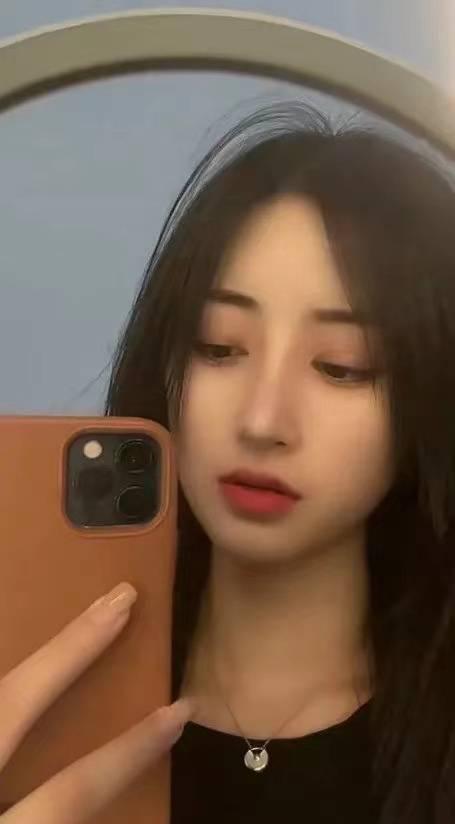 非常sao的骨感美女